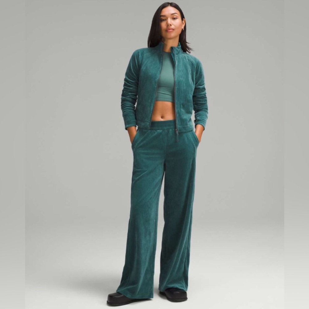 Lululemon Scuba Track Jacket & Mid-Rise Wide-Leg Pants - Picture 5 of 16